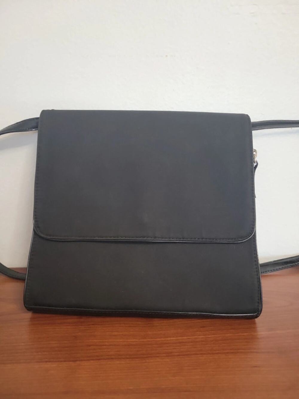 Liz Claiborne Crossbody